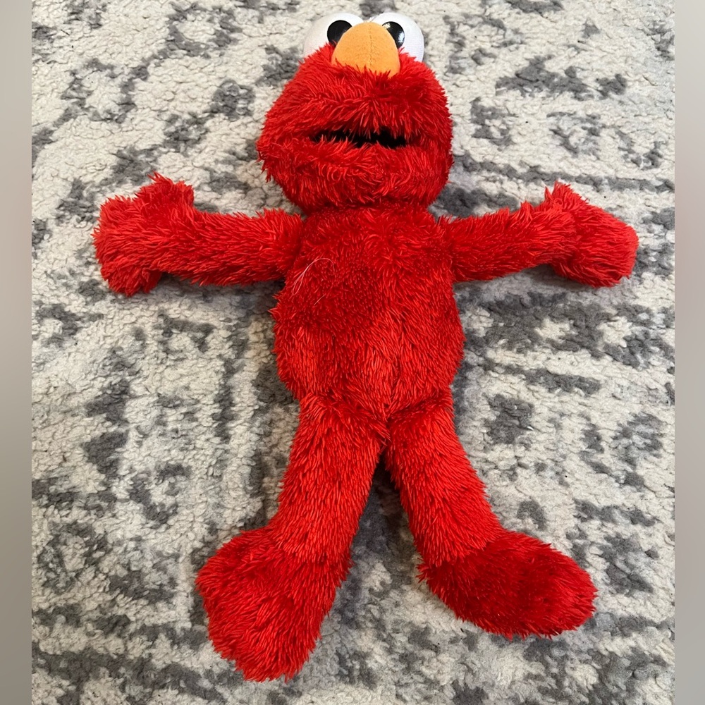 Elmo stuffed animal